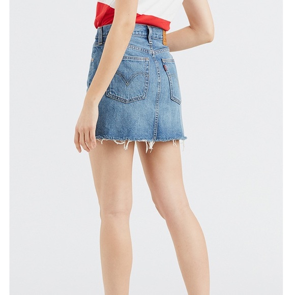 Levi’s Deconstructed Mini Skirt - Picture 3 of 5